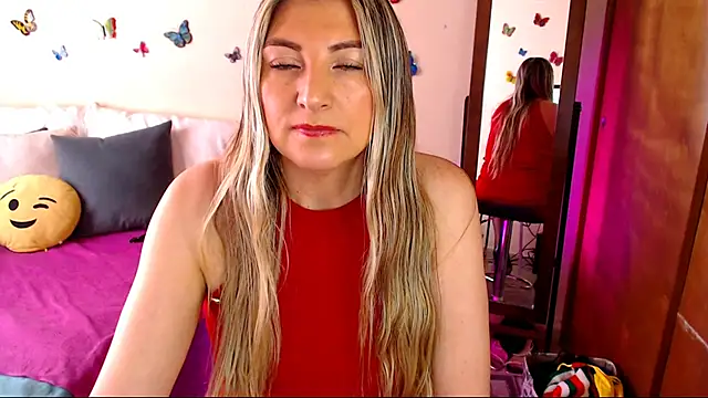 Jolie-Mature online show from 27, 11, 2025