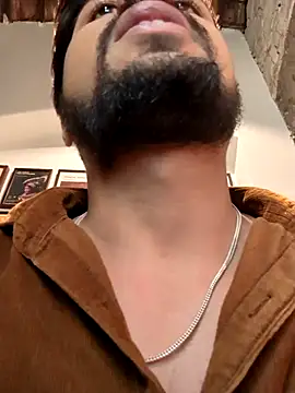  IRRESISTIBLE  online show from 19, 2, 2026