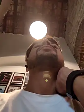  IRRESISTIBLE  online show from 4, 4, 2026