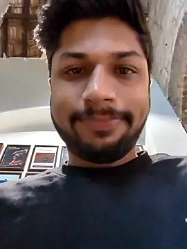  IRRESISTIBLE  online show from 18, 4, 2026