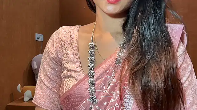 Snapshot of riya_stream chatting on 29, 9, 2025 riya stream online show from 29, 9, 2025