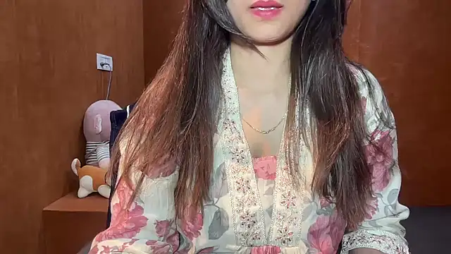 Snapshot of riya_stream chatting on 16, 2, 2026 riya stream online show from 16, 2, 2026