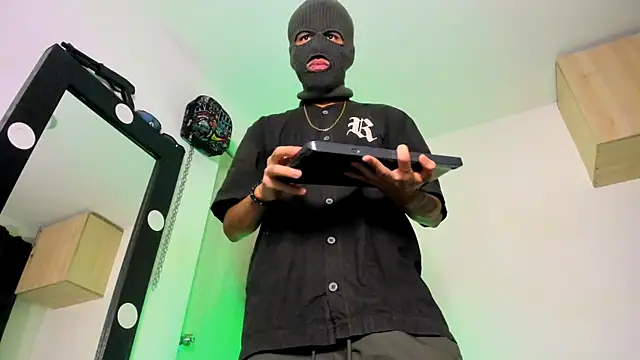 Samuel Suarez online show from 11, 9, 2025