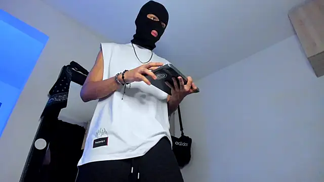 Samuel Suarez online show from 8, 11, 2025