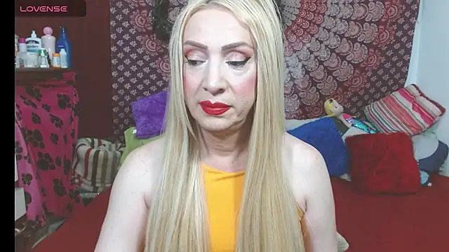 elena evans online show from 8, 9, 2025