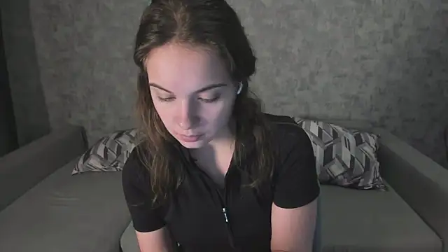 Snapshot of KristinaLoison chatting on 3, 2, 2026 KristinaLoison online show from 3, 2, 2026