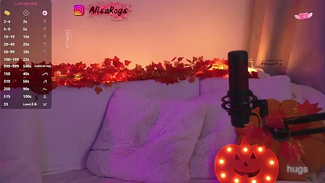 Snapshot of AlisaRogs chatting on 25, 10, 2025 AlisaRogs online show from 25, 10, 2025