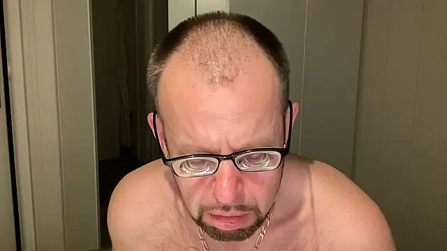 FABIOGLASSES online show from 8, 7, 2026