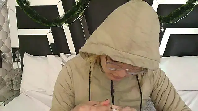 Snapshot of katya_kozlov chatting on 14, 1, 2025 katya kozlov online show from 14, 1, 2025