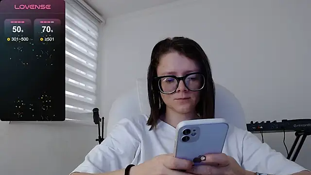 Arya starrk online show from 23, 12, 2024