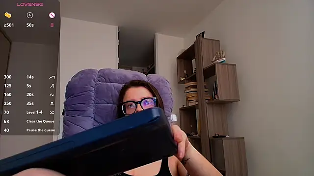 Arya starrk online show from 18, 10, 2025