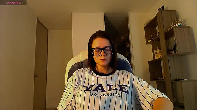 Arya starrk online show from 4, 12, 2025