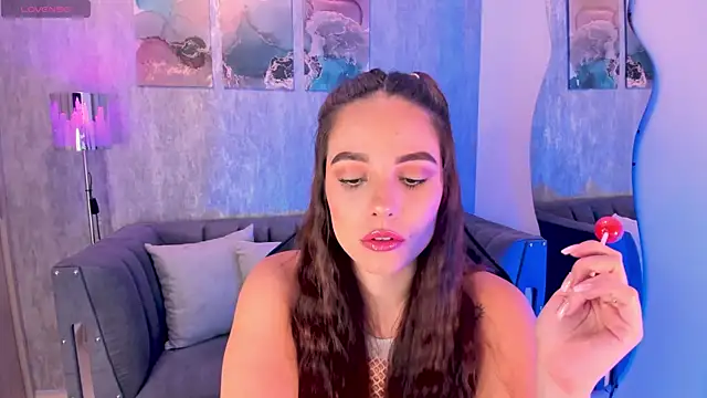 Snapshot of MelanieHudson_ chatting on 7, 12, 2024 MelanieHudson online show from 7, 12, 2024