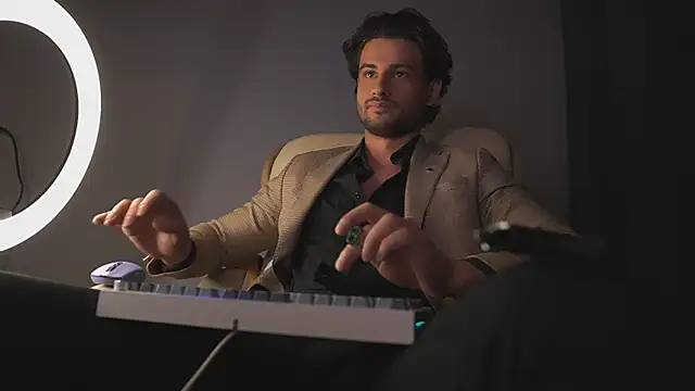 Keen   Luckystrike online show from 4, 3, 2025