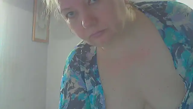 Snapshot of Lusi-777 chatting on 12, 4, 2026 Lusi-777 online show from 12, 4, 2026