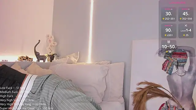 ambercroft online show from 7, 10, 2025