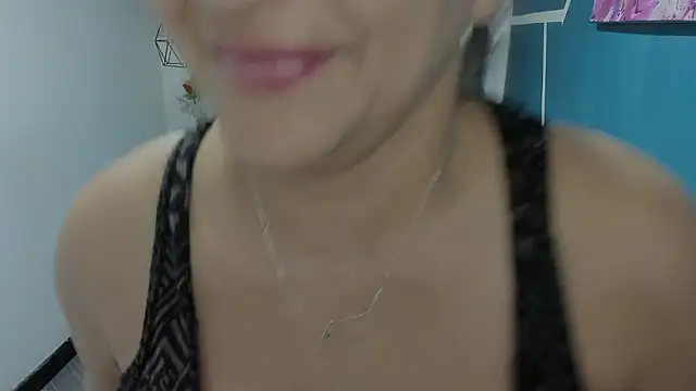 MarilynMiilf  online show from 4, 12, 2024