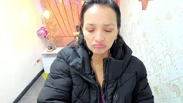 MarilynMiilf  online show from 17, 12, 2025