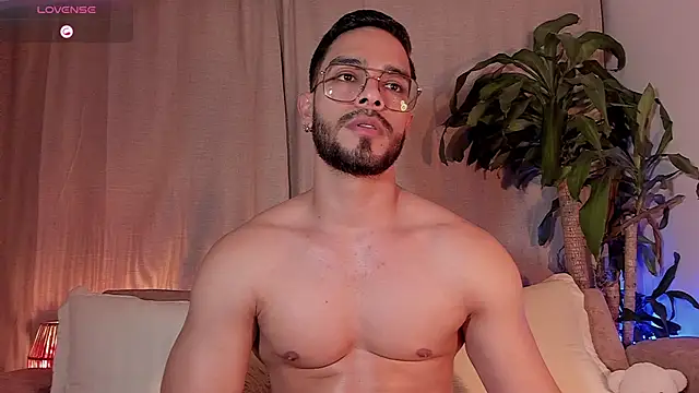 Snapshot of Josseph1_ chatting on 14, 11, 2025 Josseph1 online show from 14, 11, 2025