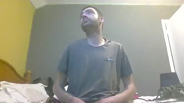 ThatGuyNextDoor1992 online show from 16, 3, 2025