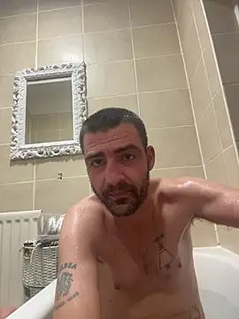 Snapshot of ThatGuyNextDoor1992 chatting on 10, 11, 2025 ThatGuyNextDoor1992 online show from 10, 11, 2025