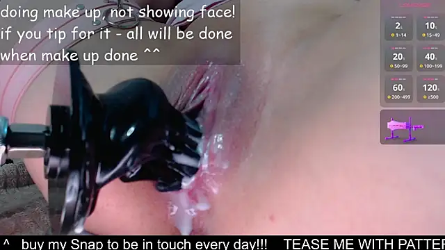 Snapshot of kitty_alika chatting on 10, 11, 2025 kitty alika online show from 10, 11, 2025