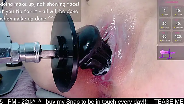 Snapshot of kitty_alika chatting on 20, 11, 2025 kitty alika online show from 20, 11, 2025