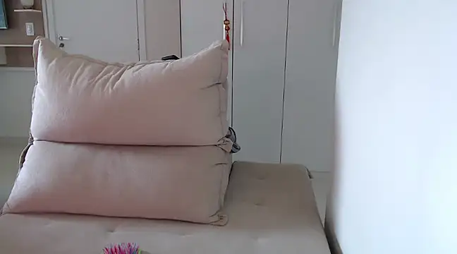 Snapshot of AliceStone19 chatting on 11, 3, 2025 AliceStone19 online show from 11, 3, 2025