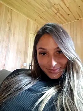 Snapshot of AliceStone19 chatting on 17, 9, 2025 AliceStone19 online show from 17, 9, 2025