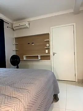 Snapshot of AliceStone19 chatting on 26, 9, 2025 AliceStone19 online show from 26, 9, 2025