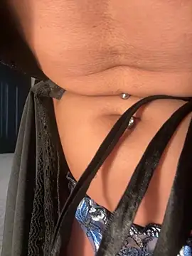 Snapshot of AliceStone19 chatting on 30, 9, 2025 AliceStone19 online show from 30, 9, 2025