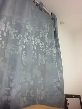 sophiaamethystt online show from 9, 1, 2025