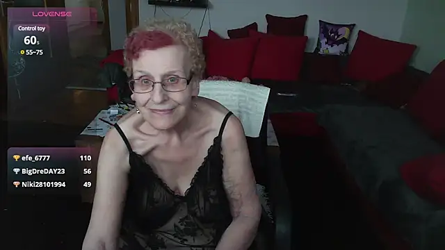 HeisseomaOriginal online show from 9, 1, 2025