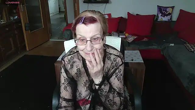 HeisseomaOriginal online show from 17, 3, 2026
