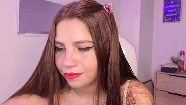 bluee hazell online show from 19, 2, 2026