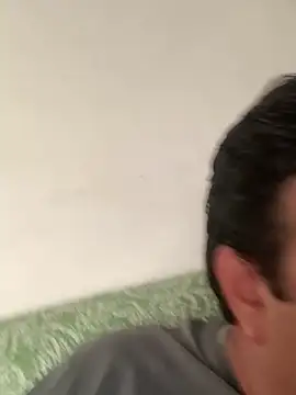 EmilianoGt online show from 26, 10, 2025