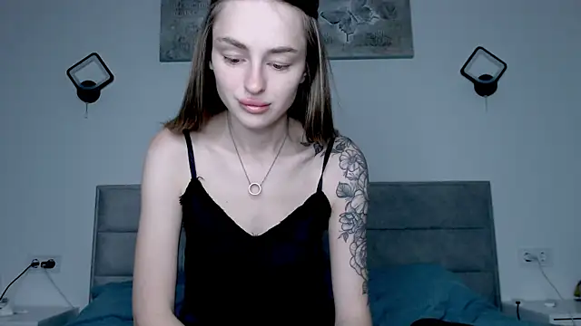 Snapshot of RIta_orr chatting on 22, 10, 2025 RIta orr online show from 22, 10, 2025