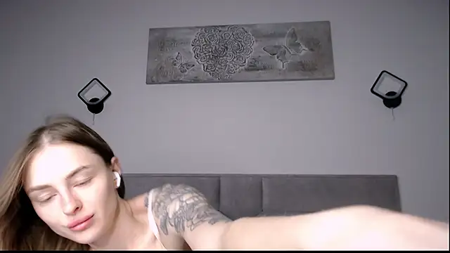 Snapshot of RIta_orr chatting on 13, 11, 2025 RIta orr online show from 13, 11, 2025