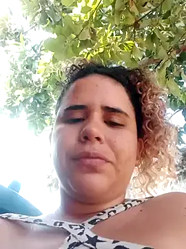 Snapshot of ValeriaSantos- chatting on 9, 1, 2025 ValeriaSantos- online show from 9, 1, 2025