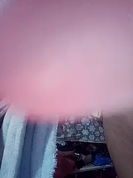 Snapshot of ValeriaSantos- chatting on 16, 2, 2025 ValeriaSantos- online show from 16, 2, 2025