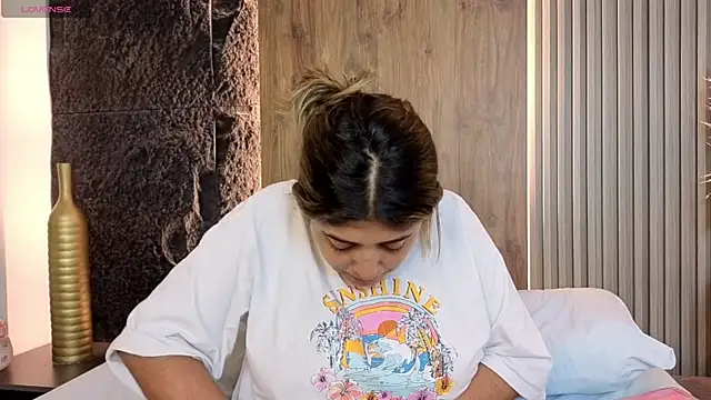 Snapshot of abby_miller26 chatting on 3, 11, 2025 abby miller26 online show from 3, 11, 2025