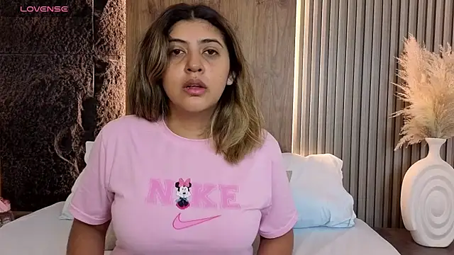 Snapshot of abby_miller26 chatting on 15, 11, 2025 abby miller26 online show from 15, 11, 2025