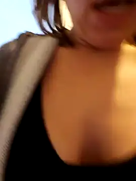 Snapshot of Ellie-L-Elizabeth chatting on 9, 1, 2025 Ellie-L-Elizabeth online show from 9, 1, 2025