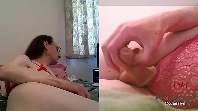 Snapshot of CDAdalyn chatting on 15, 12, 2024 CDAdalyn online show from 15, 12, 2024