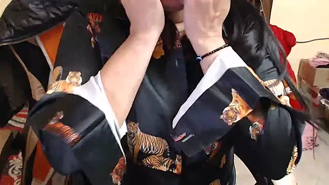 Naughty Kashish online show from 9, 1, 2025