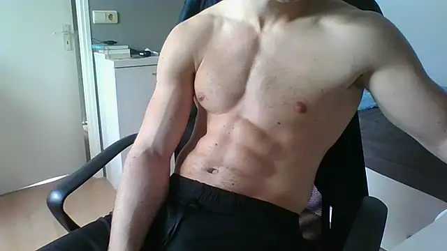 RamonJoosse2002 online show from 10, 3, 2026