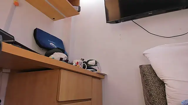 MikeMiller2 online show from 5, 4, 2026