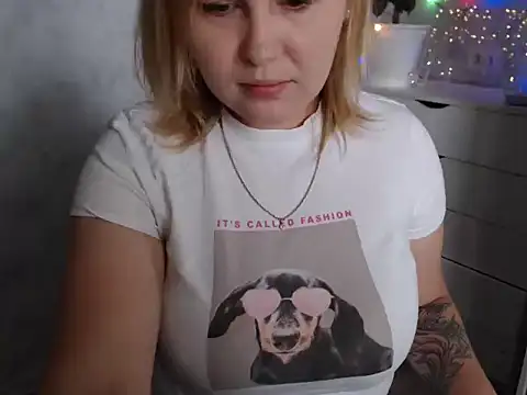 Snapshot of leeilawow chatting on 11, 5, 2026 leeilawow online show from 11, 5, 2026