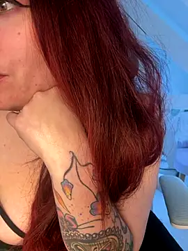 LunaMoongirl online show from 23, 10, 2025