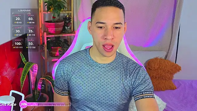 Snapshot of petter_coleman_ chatting on 6, 10, 2025 petter coleman online show from 6, 10, 2025